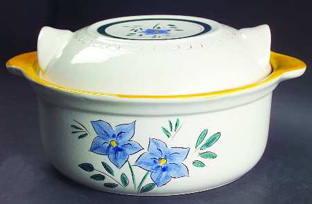 Garden Flower 1.75 Qt Round Covered Casserole