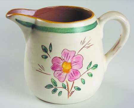 Garden Flower 24 Oz Pitcher