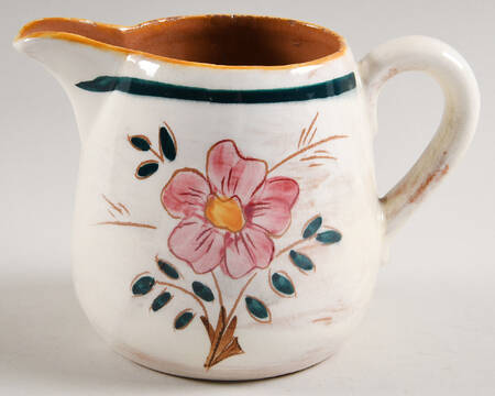 Garden Flower (Terra Rose) 32 Oz Pitcher