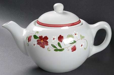 Garland Teapot & Lid
