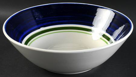 Grape 9" Round Vegetable Bowl