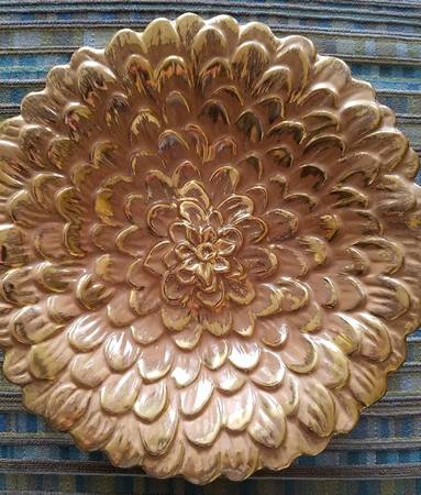Granada Gold (Gold on Tan Body) 10" Round Bowl