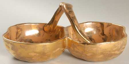 Granada Gold (Gold on Tan Body) Handled Double Apple Dish