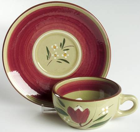 Magnolia Flat Cup & Saucer Set