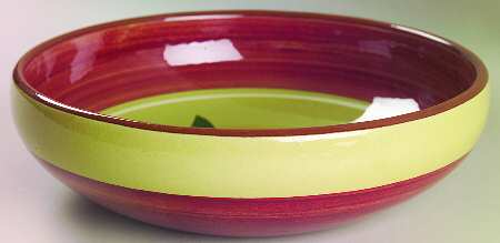 Magnolia 9" Round Vegetable Bowl