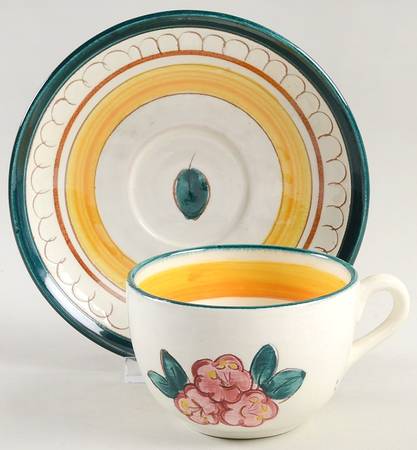Mountain Laurel (Terra Rosa) Flat Cup & Saucer Set