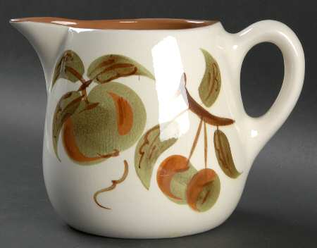 Orchard Song 32 Oz Pitcher