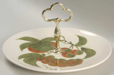 Orchard Song Round Serving Plate with Handle (DP)
