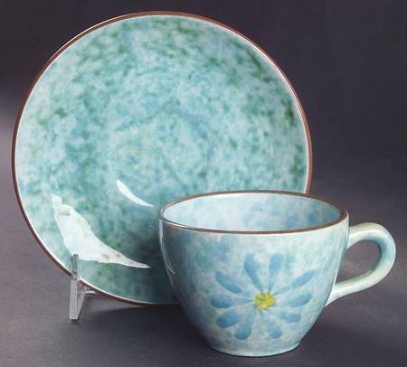 Stardust Flat Cup & Saucer Set