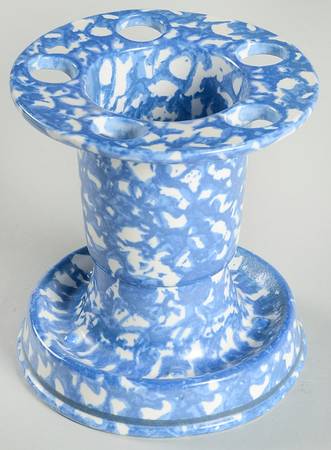 Town & Country Blue Toothbrush Holder