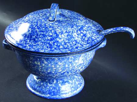 Town & Country Blue Tureen & Lid w/Ladle