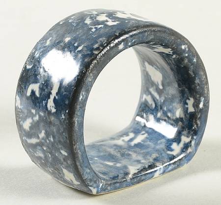 Town & Country Black Napkin Ring