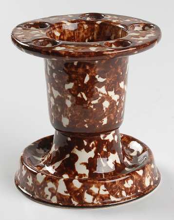 Town & Country Brown Toothbrush Holder