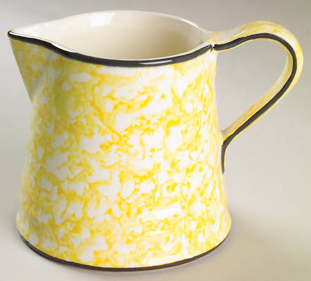 Town & Country Yellow Creamer