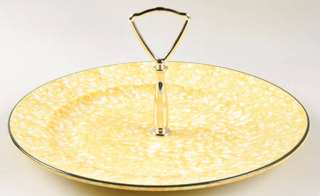 Town & Country Yellow Round Serving Plate with Handle (DP)
