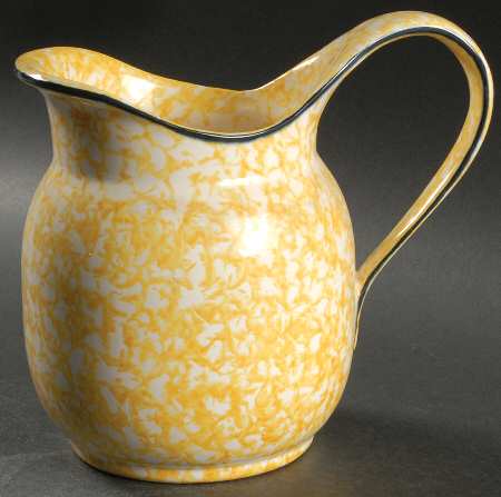 Town & Country Yellow 40 Oz Pitcher