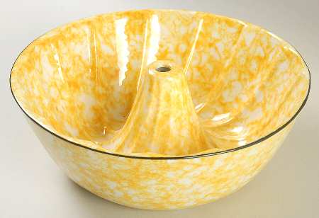 Town & Country Yellow Jello Mold