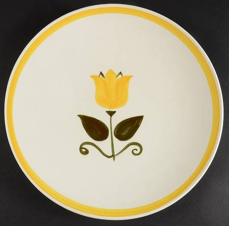 New Tulip Yellow 12" Chop Plate (Round Platter)