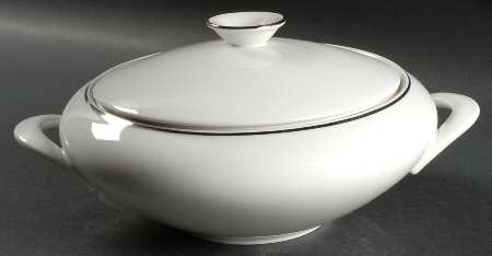 My Devotion (Platinum Trim) Round Covered Vegetable
