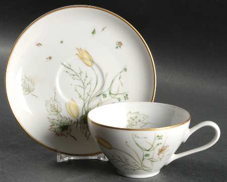 Flat Cup & Saucer Set