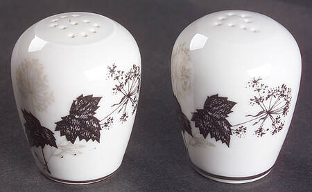 Wooddale Salt & Pepper Set