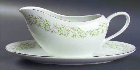Springtime Gravy Boat & Underplate/Relish