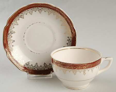 STT27 Flat Cup & Saucer Set