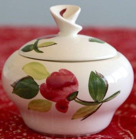 STT34 Sugar Bowl & Lid