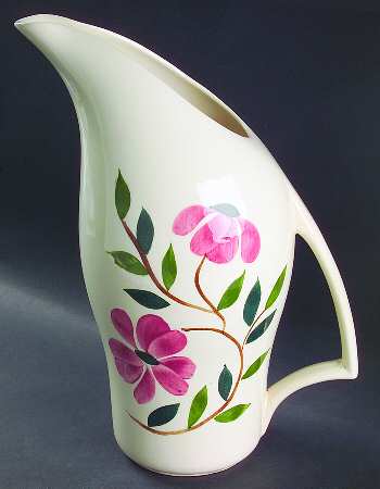 STT42 64 Oz Pitcher