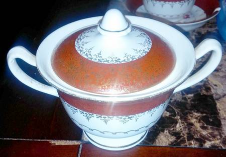 STT56 Sugar Bowl & Lid