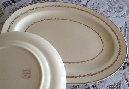 STT60 12" Oval Serving Platter