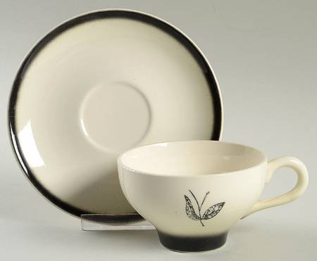 STT73 Flat Cup & Saucer Set