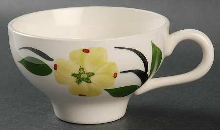 Dixie Dogwood Footed Cup