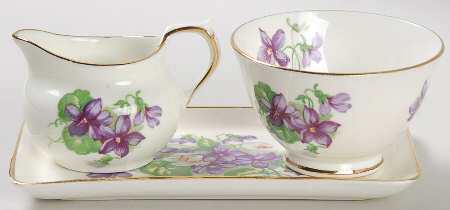 Devon Violets Individual Creamer & Open Sugar W/Tray