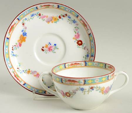 663 Flat Bouillon Cup & Saucer