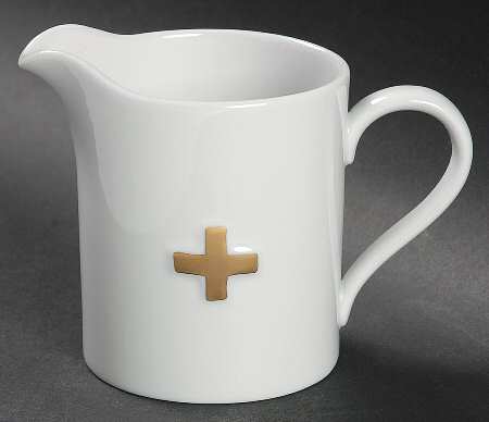 Camelot Creamer