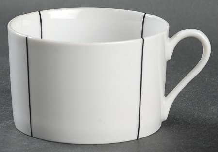 Signature Black Flat Cup