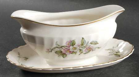 Apple Blossom Gravy Boat with Attached Underplate