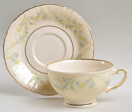 Appleton Footed Cup & Saucer Set