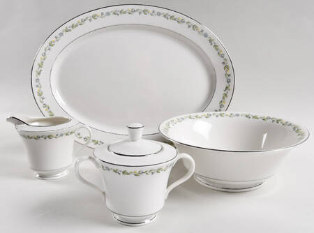 Belcanto (Platinum Trim) 5 Piece Hostess Set