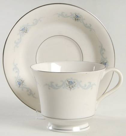 Belmont Footed Cup & Saucer Set