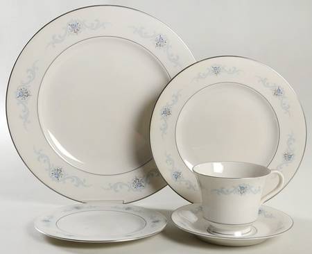 Belmont 5 Piece Place Setting