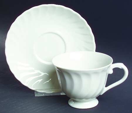 Beloved Footed Cup & Saucer Set