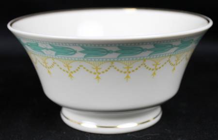 Betsy Ross Turquoise Cranberry Bowl