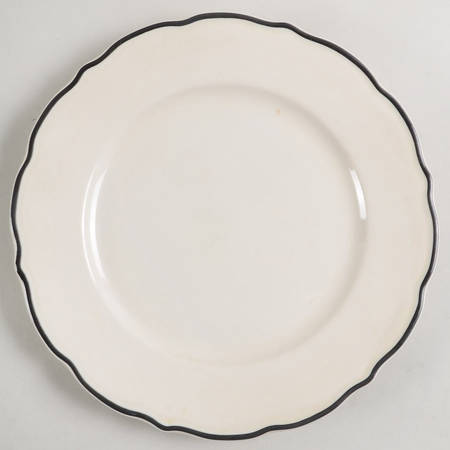 Black Platinum Luncheon Plate