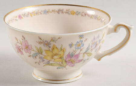 Briarcliff Footed Cup