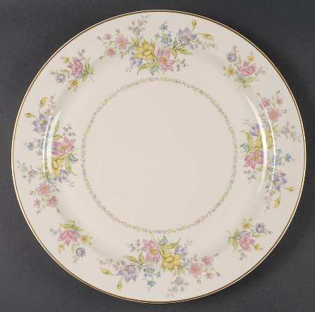 Briarcliff 12" Chop Plate (Round Platter)