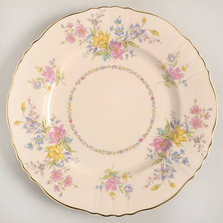Briarcliff Large Dinner Plate