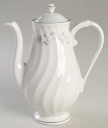 Brae Loch Coffee Pot & Lid