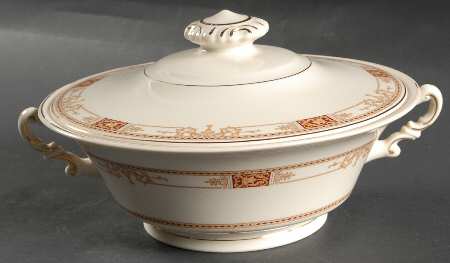 Calhoun Round Covered Vegetable